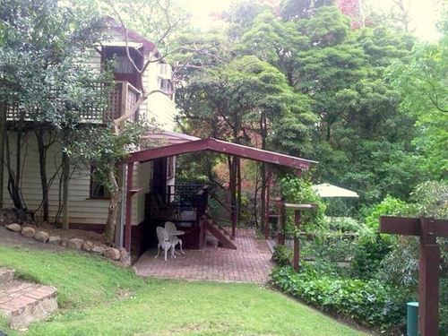 Stone'S Throw Cottage Bed And Breakfast เบลเกรฟ ภายนอก รูปภาพ