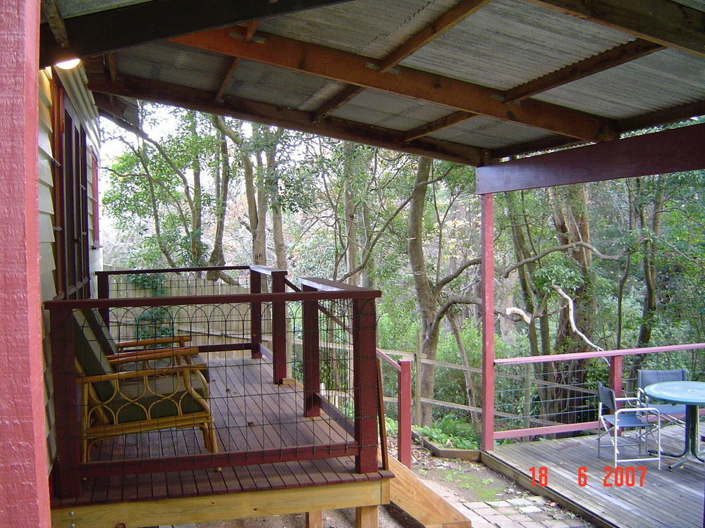 Stone'S Throw Cottage Bed And Breakfast เบลเกรฟ ภายนอก รูปภาพ